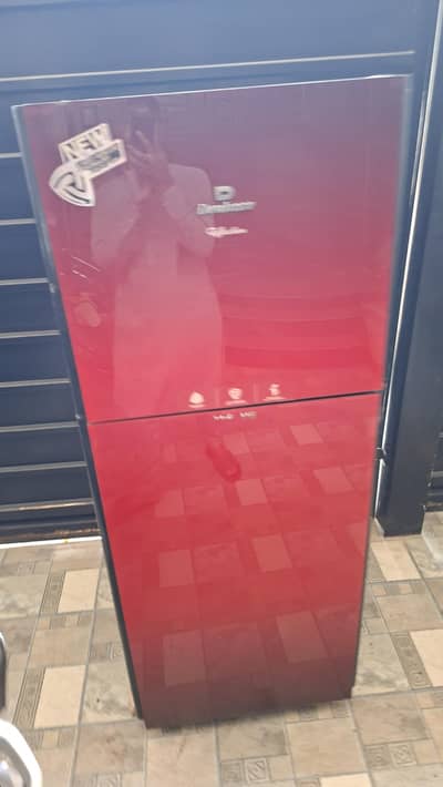 dawlance  frige  cndition 10 by 7