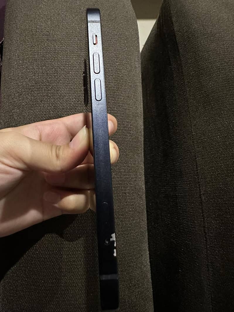 Iphone 12 3