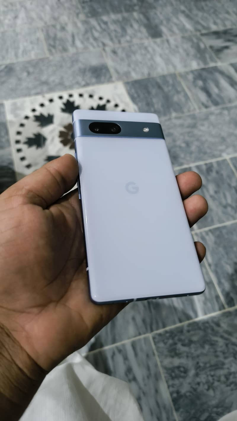 Google Pixel 7a 1