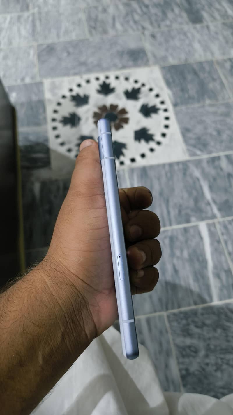 Google Pixel 7a 4