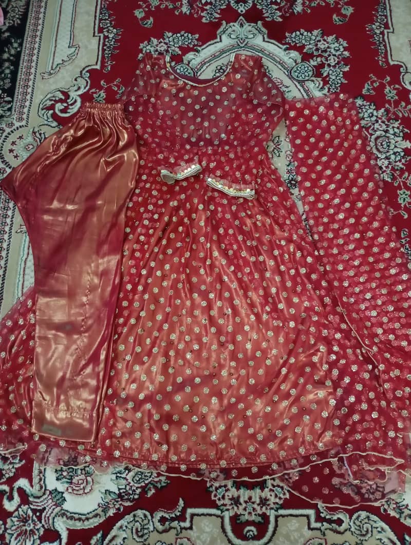 used clothes 10/10 condition 4