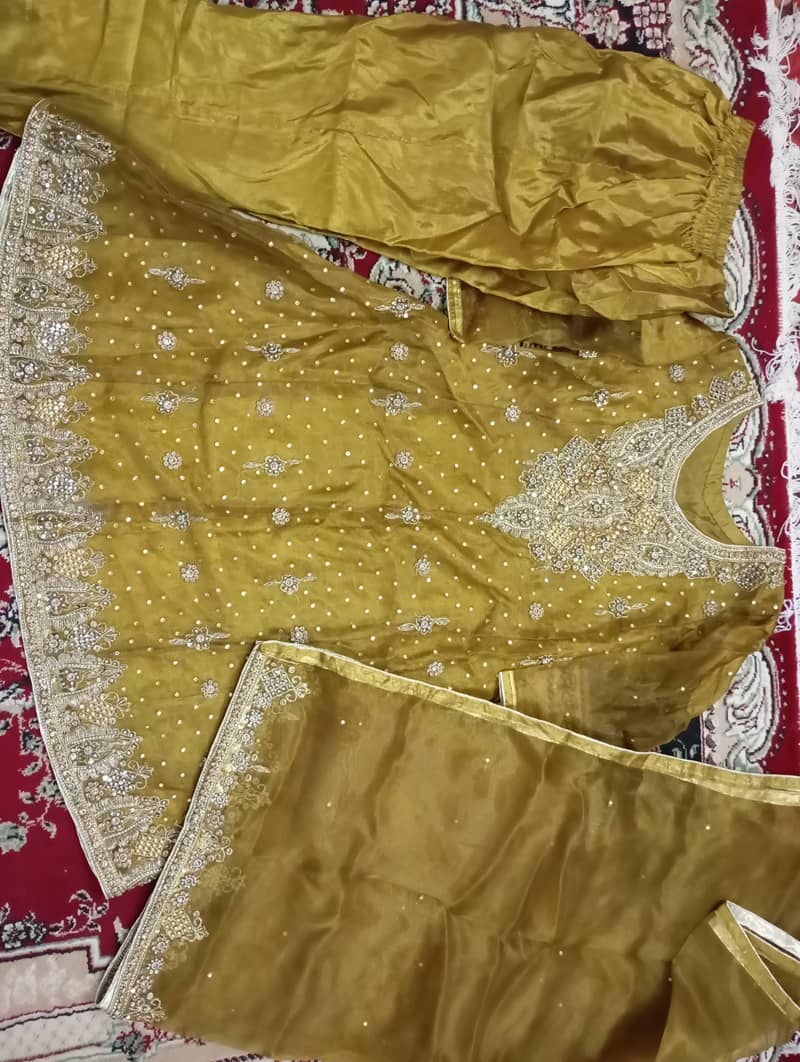 used clothes 10/10 condition 5