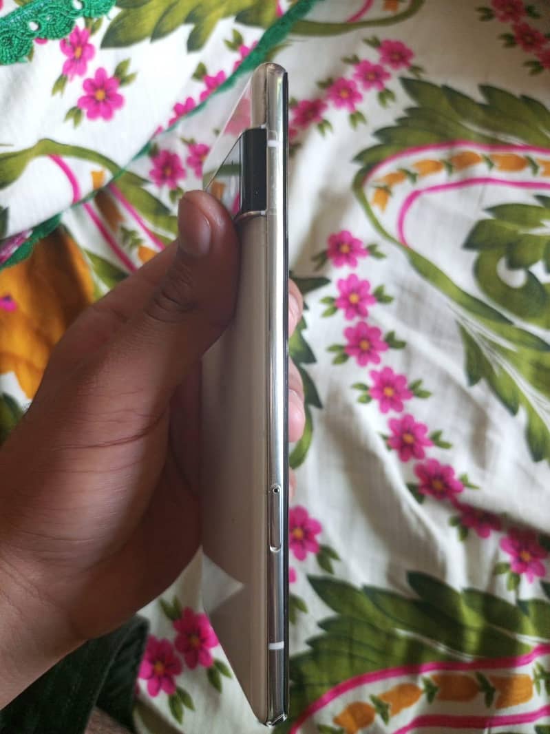 Google Pixel 6 Pro 2