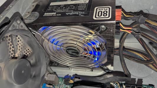 ROCKETFISH 500WATT Psu modular