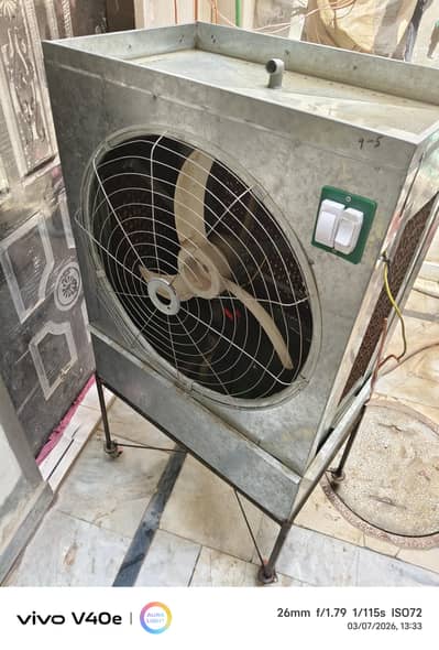 AC DC 12 volt cooler with supply with 5 gaz thar