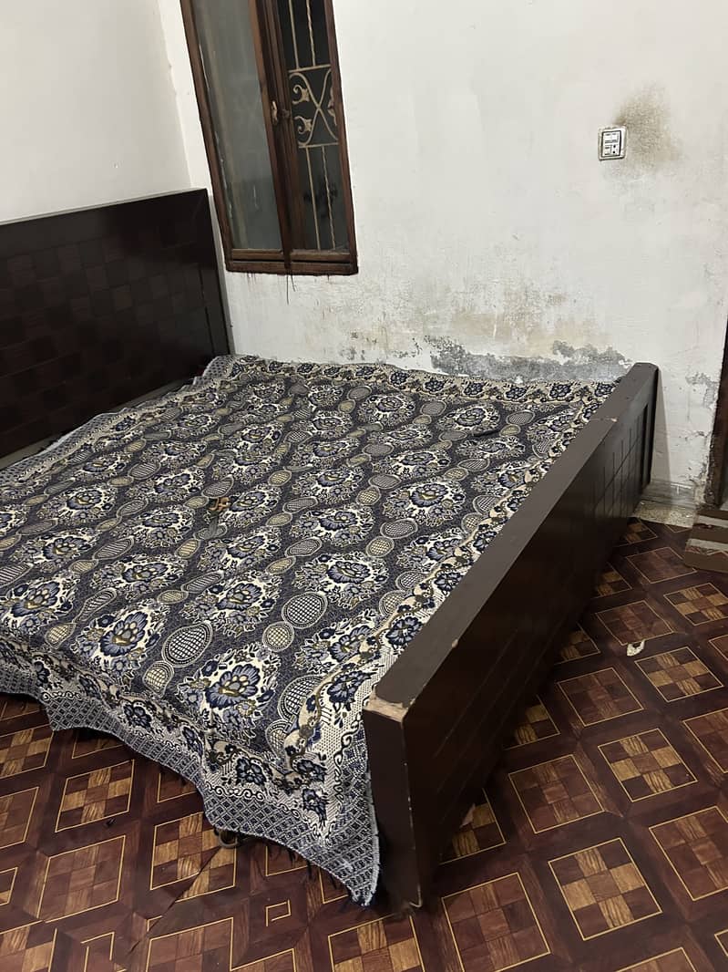 King bed 2