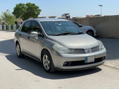 Nissan Tiida 2007
