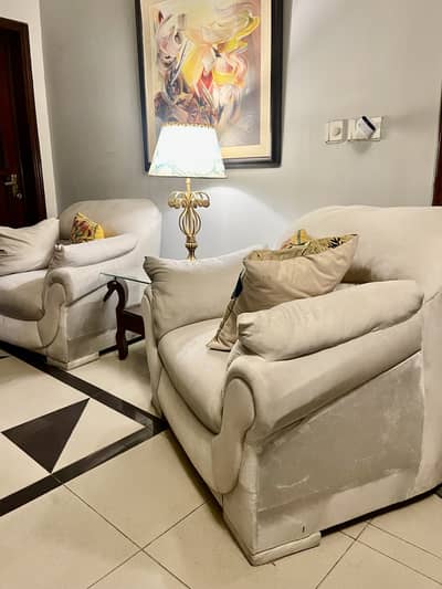 4 seater Sofa set for sale