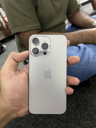 Apple iPhone 15 Pro Max