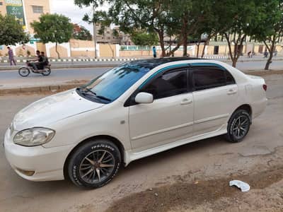 Toyota Corolla Se saloon 2004 good condition just buy and drive