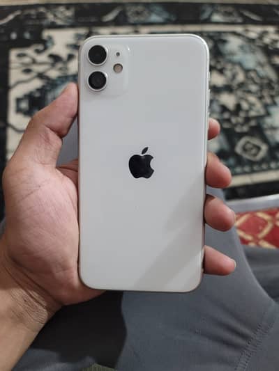 Apple iPhone 11