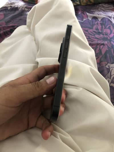Apple iPhone 15 Pro