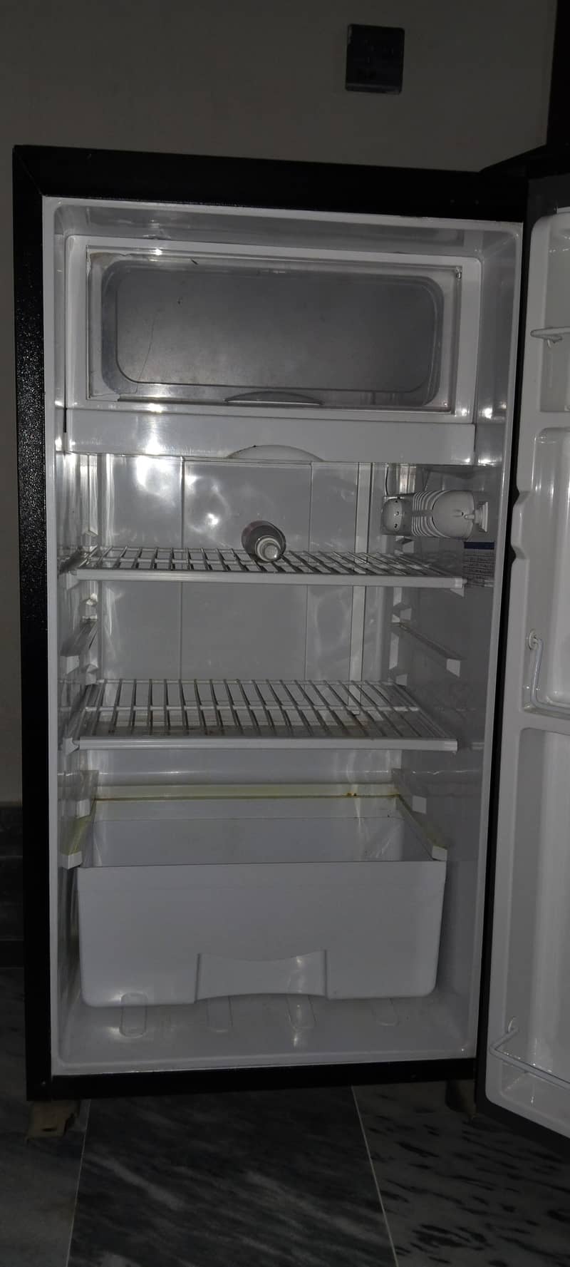 Mini fridge 3