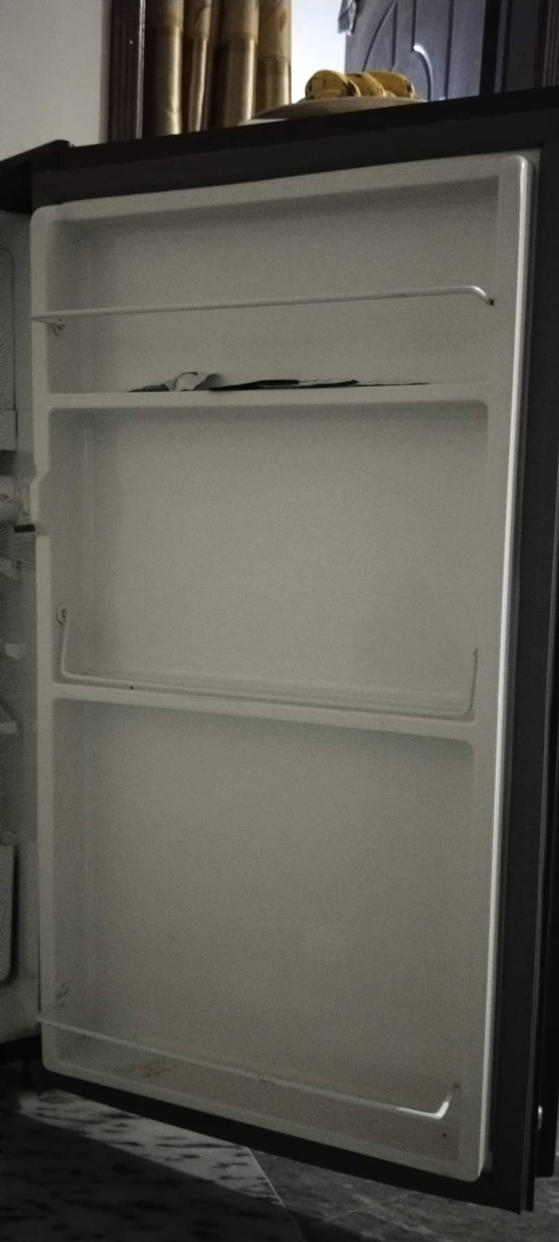 Mini fridge 4