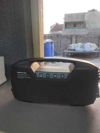 bluetooth speakers pair
