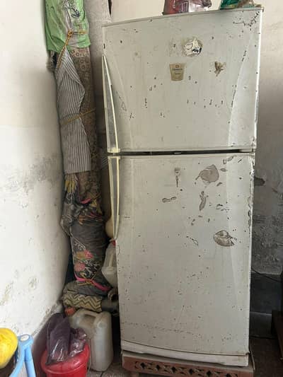 Dawlance Refrigerator