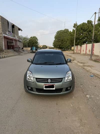 Suzuki Swift 1.3 DLX 2012
