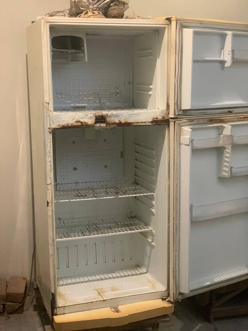 Refrigerator 3