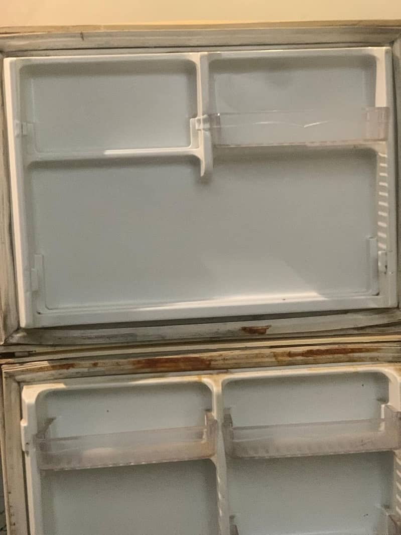 Refrigerator 5