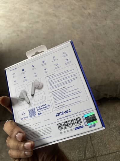 Ronin 1year warranted just box open for sale 03115514-143