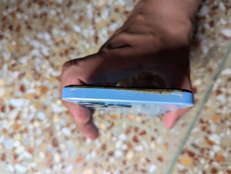 Realme Note 50 4