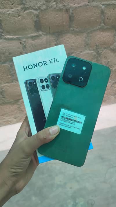 Honor X7c with box charger