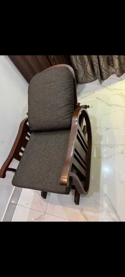 Stylish Rest chair for sale