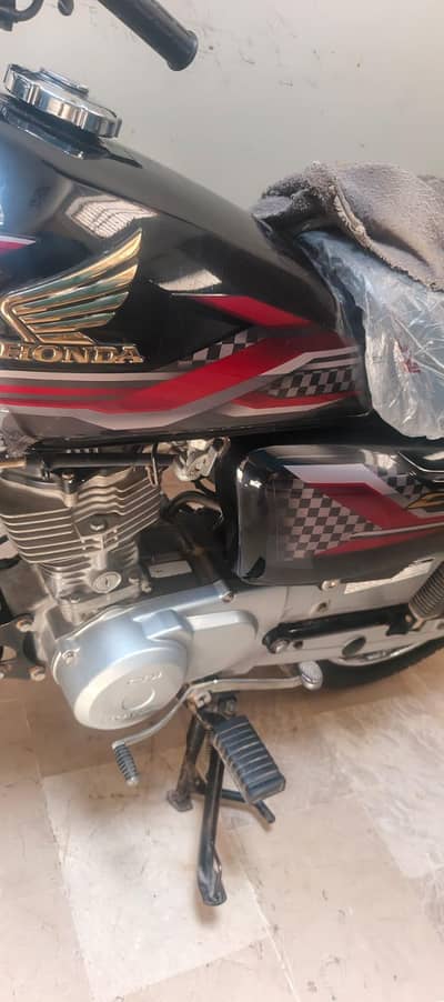 125 2024 model applitfor 03123016855