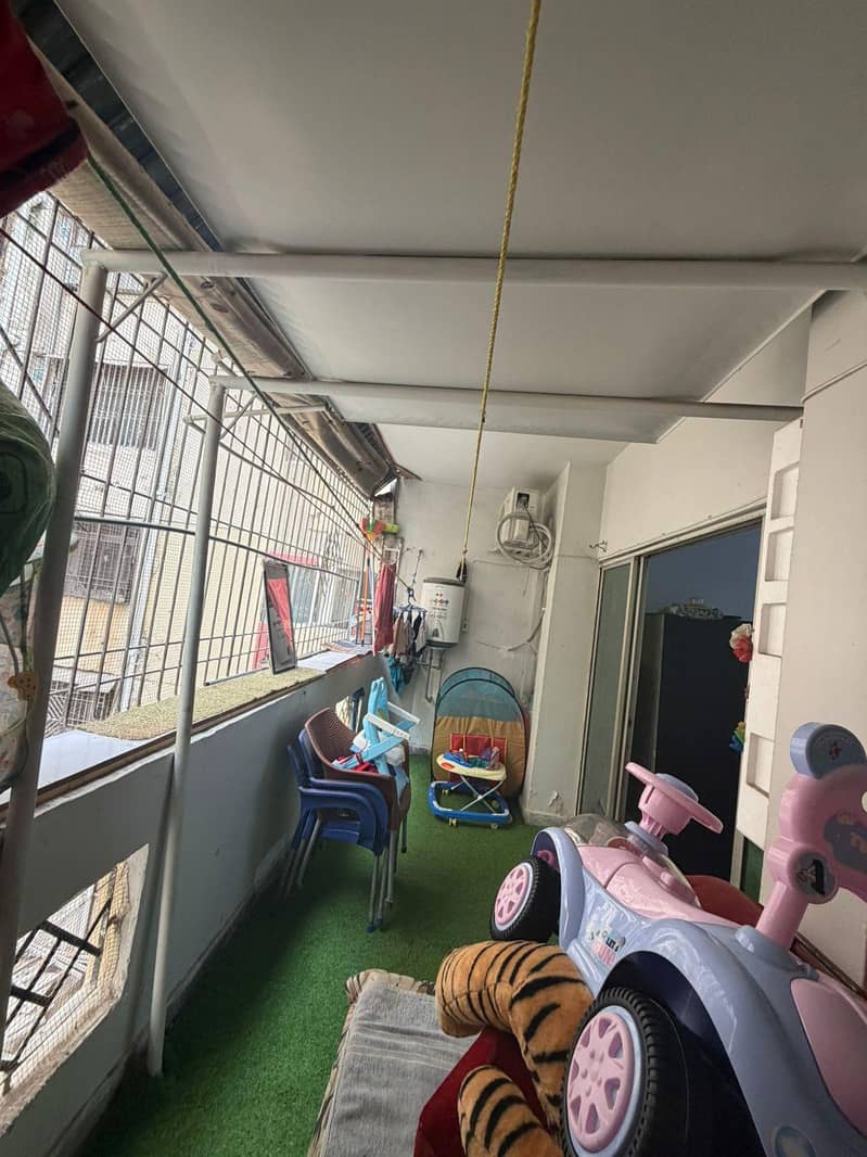 3 bed dd flat 6