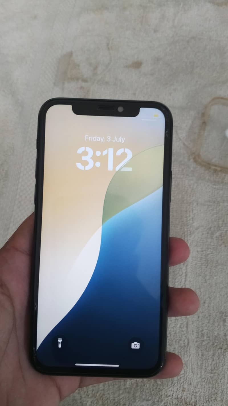 Apple iPhone 11 Pro 0