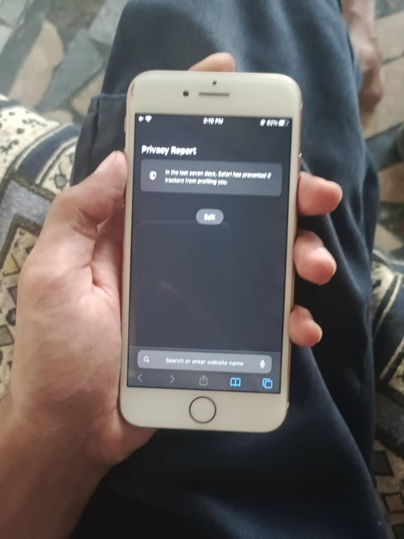 Apple iPhone 8 1