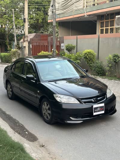 Honda Civic Prosmetic in Pristine Condition