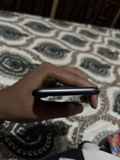 Apple iPhone 8