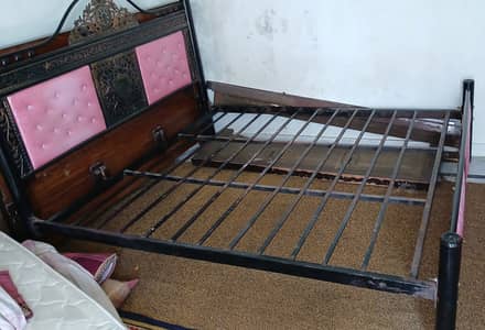 Iron bed