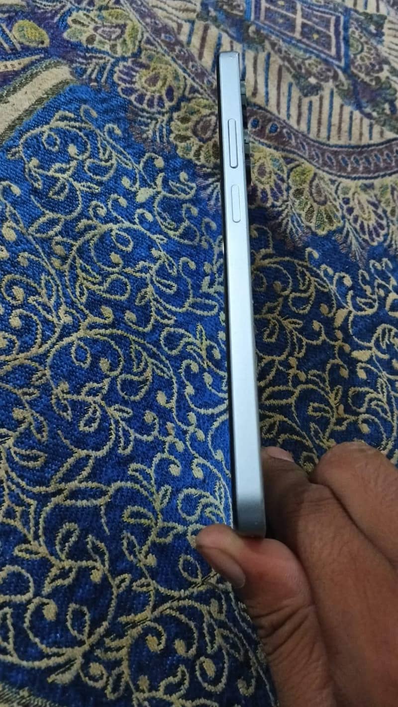 Realme Note 60 2