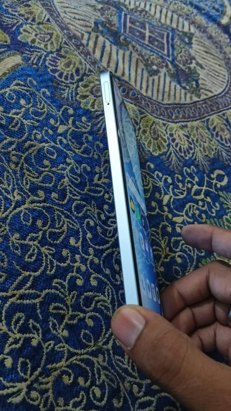 Realme Note 60 5