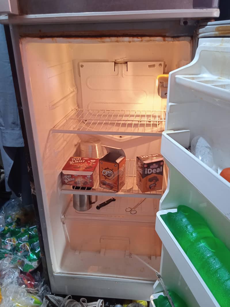 Refrigerator 3