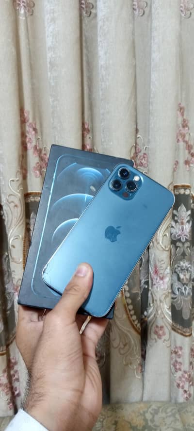 I phone 12pro factory unlock Sim time available 03214772498