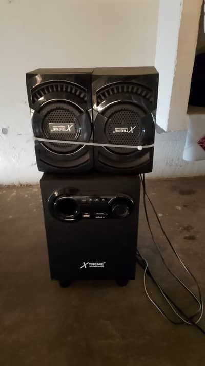 Xtreme Technologies IDEA 4 Speakers – Like New | Box Available