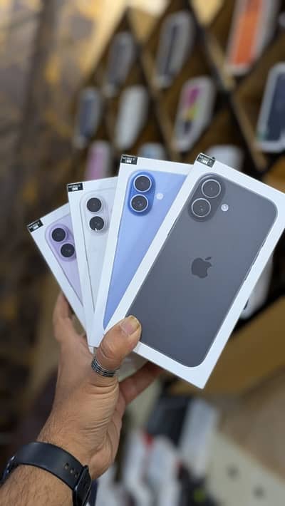 Brand New Box Pack Apple Iphone 17 256GB (JV) SIM Lock USA /LLA