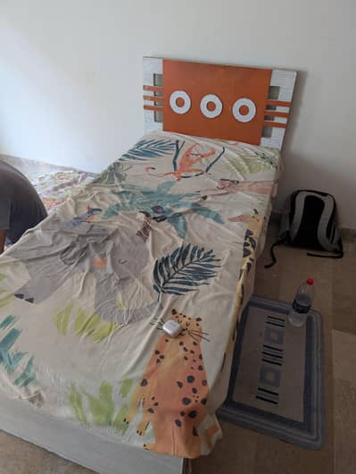 Single Bed with mattress