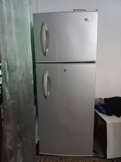 dawlance refrigerator