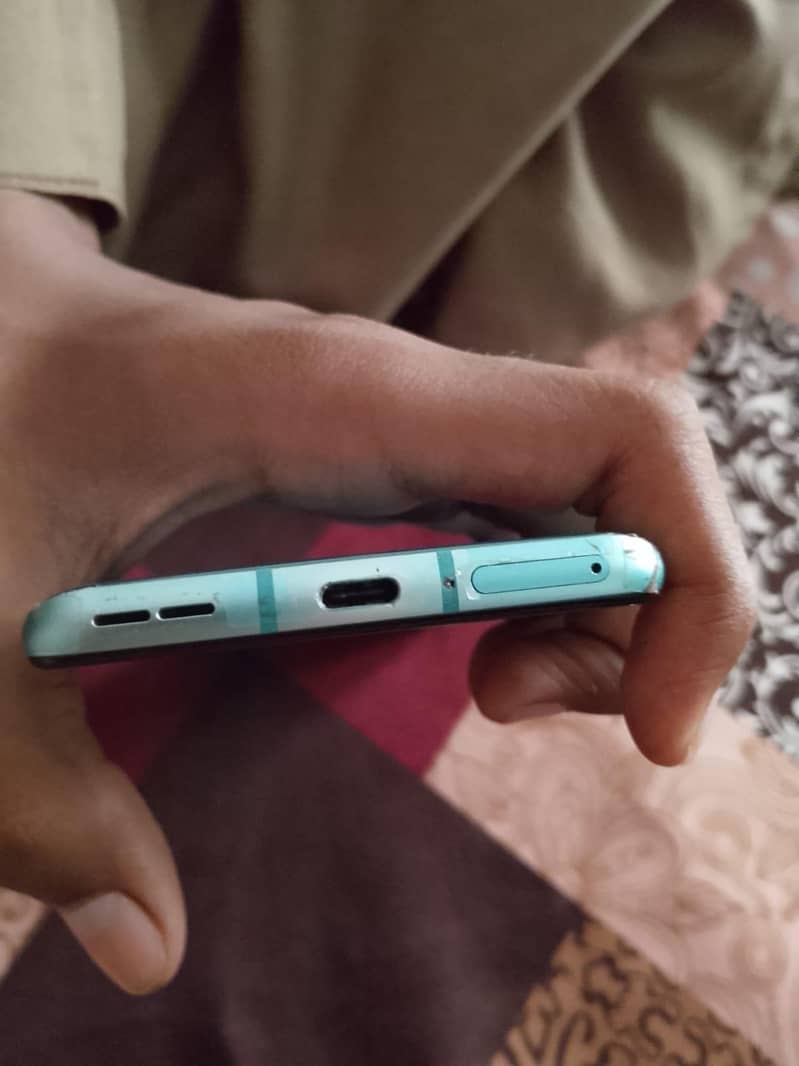 One Plus 8T 2