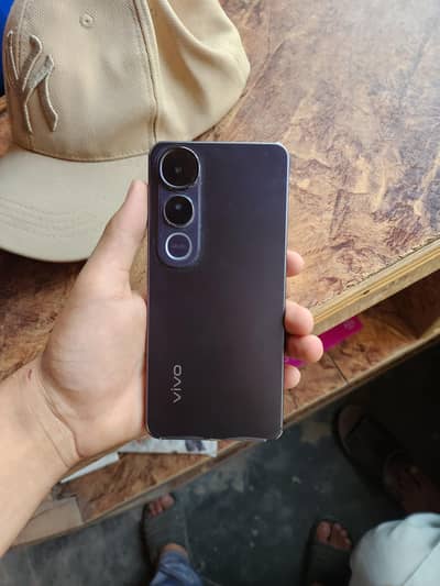 Vivo V50 Lite