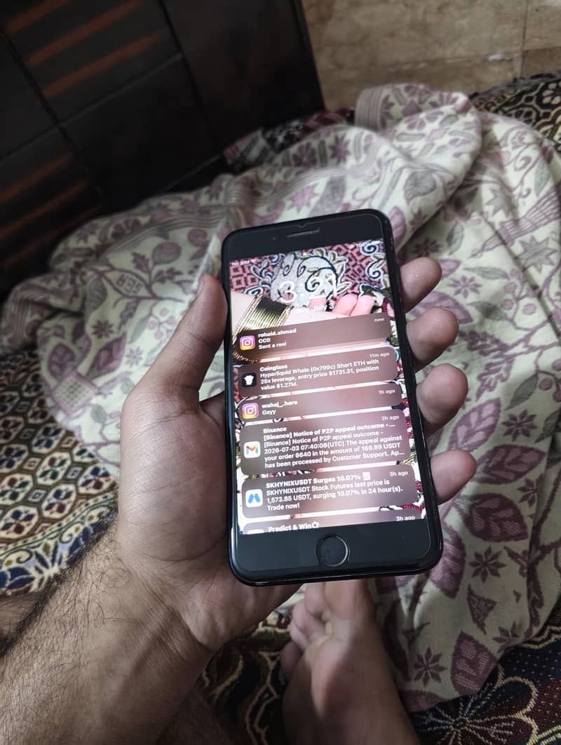 Apple iPhone 7 Plus 7