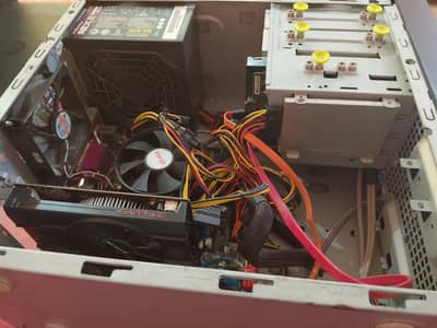 PC FOR SALE SPECS ARE IN DESCRIPTION