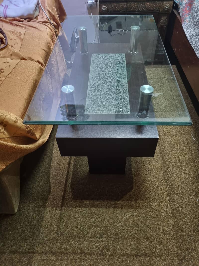 coffee table 0