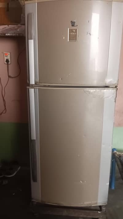 Dawlance Double Door Refrigerator Large Capacity For Sale
