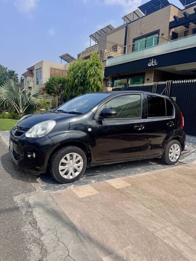 Toyota Passo 2015