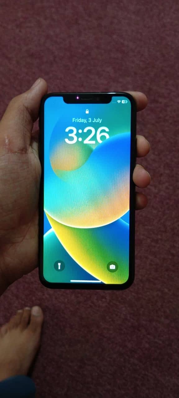 Apple iPhone X 5